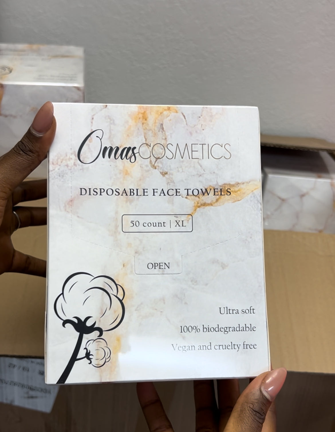 XL Disposable facial towels - Omas Cosmetics